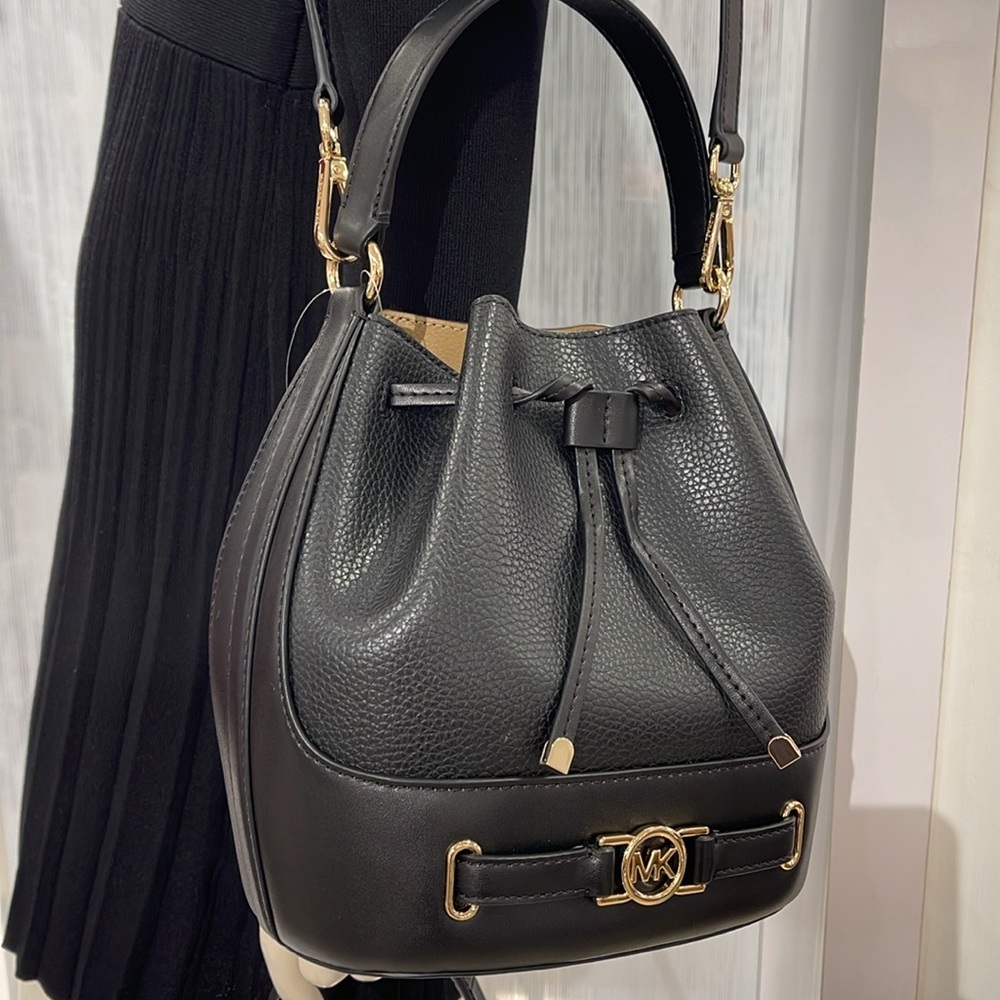 MICHAEL KORS
Reed Medium Pebbled Leather Bucket Bag Satchel Crossbody Handbag - Picture 1 of 16